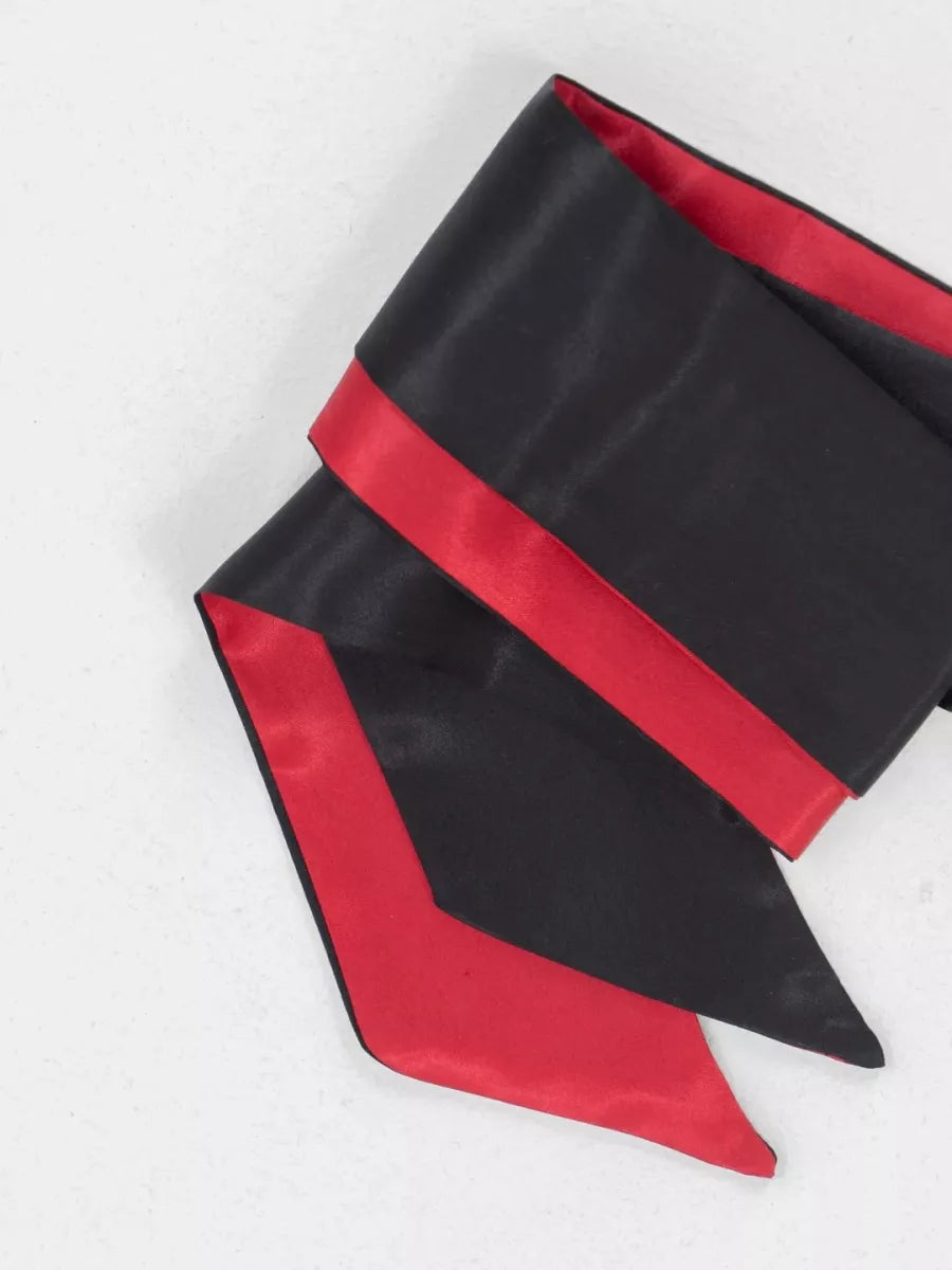 Luna Silk Blindfold product image 4